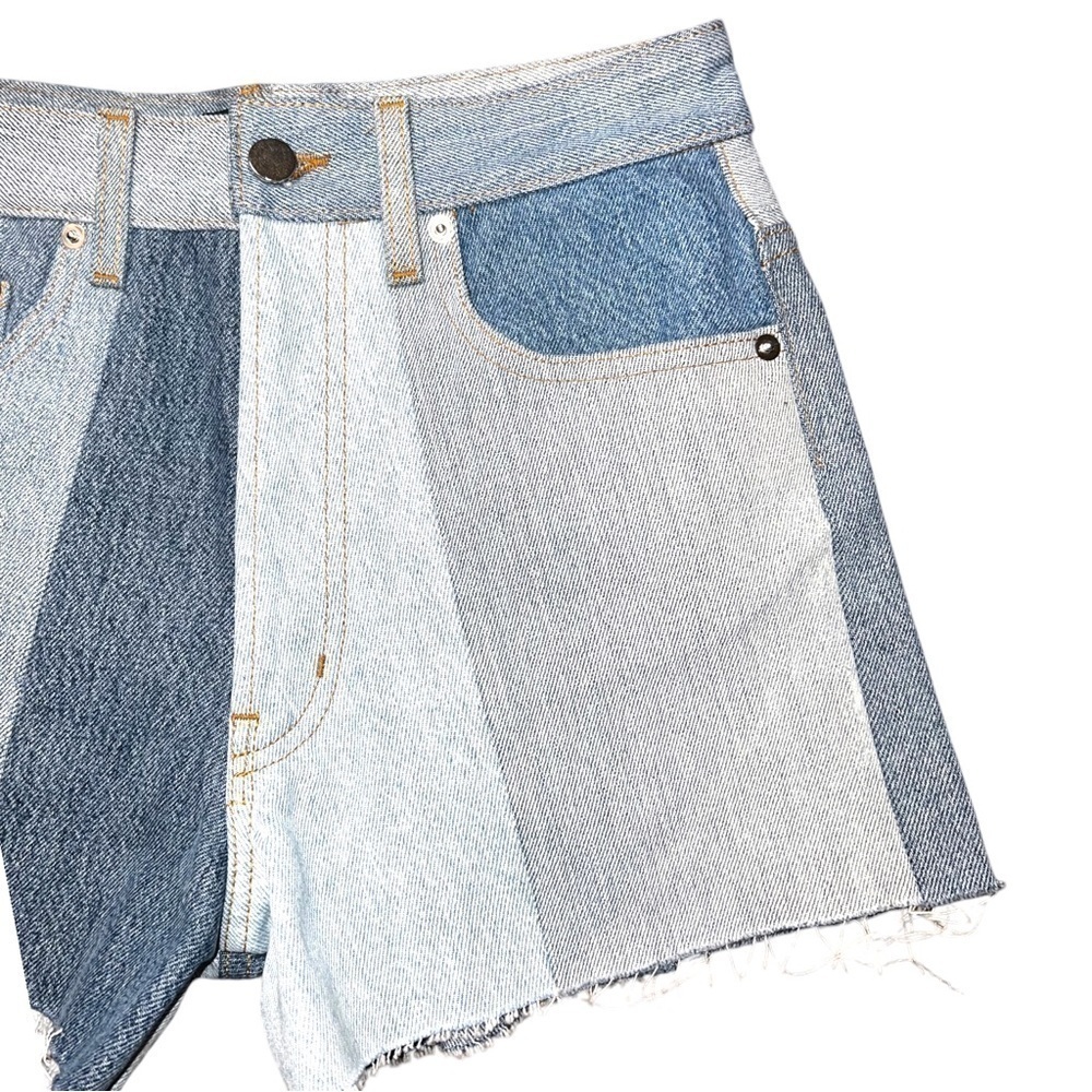 NWOT ▶️ EB Denim ◀️ Patchwork Jean Shorts - size 26 - Picture 6 of 13